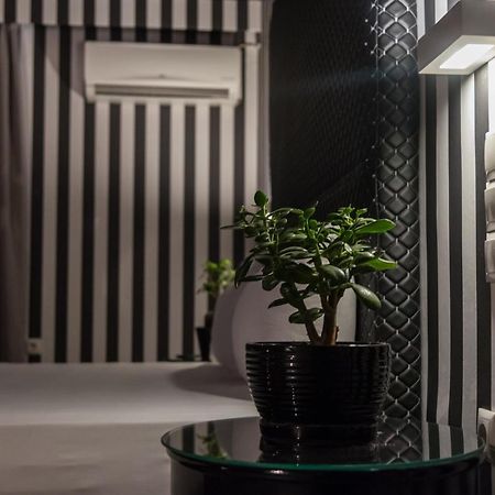 Ruby Rooms Kifisia - Adults Only Athens Luaran gambar