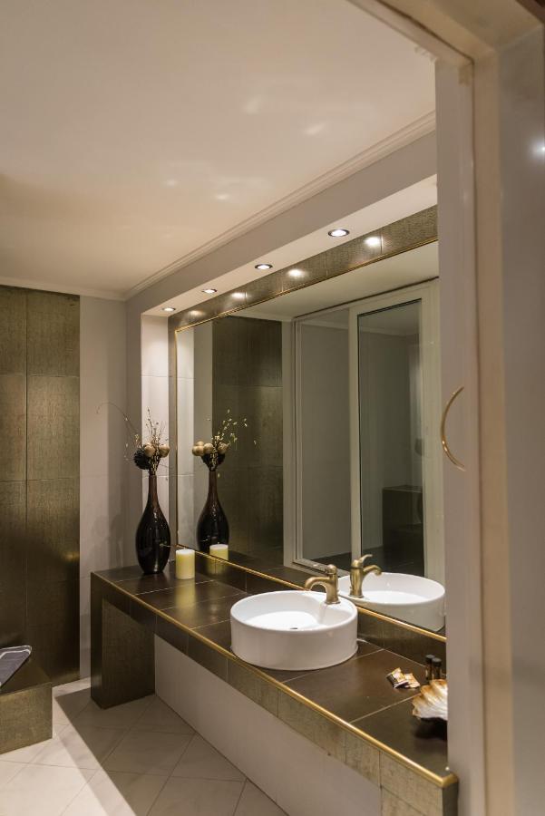 Ruby Rooms Kifisia - Adults Only Athens Luaran gambar