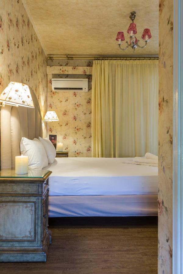Ruby Rooms Kifisia - Adults Only Athens Luaran gambar